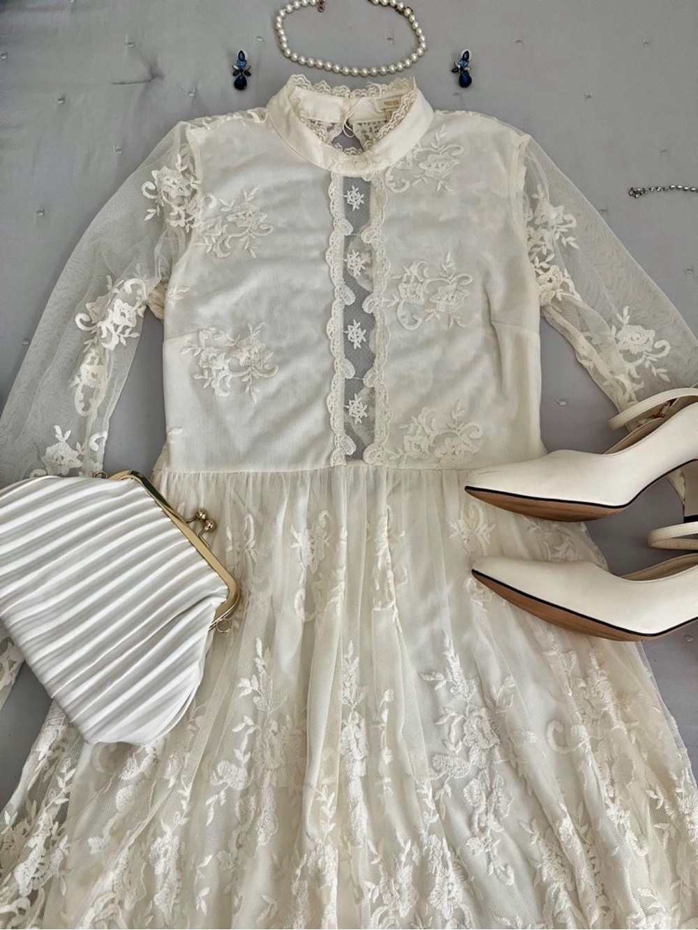 Vintage Inspired Dress 🤍